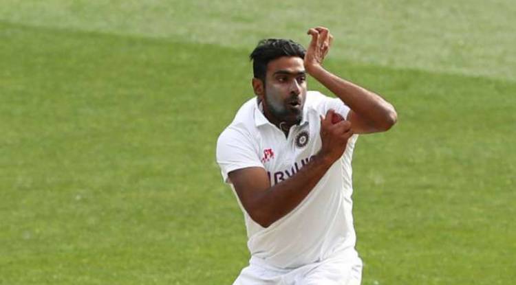 ICC 'Player of the Month': Ashwin, Root, Mayers in contention among men